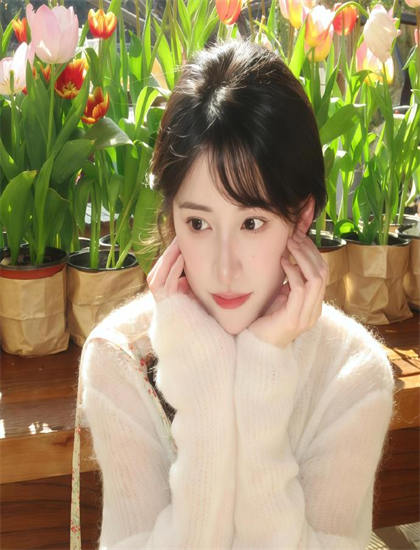 战争片文化解读：《天降萌宝追爹记》的叙事结构与视觉语言 ——深入探索战争片的艺术世界