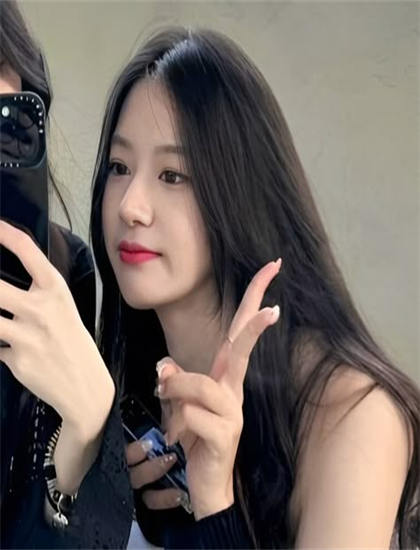 【深度分析】《当代女大学生》的表演艺术与角色塑造 从艺术角度分析为你详细解读